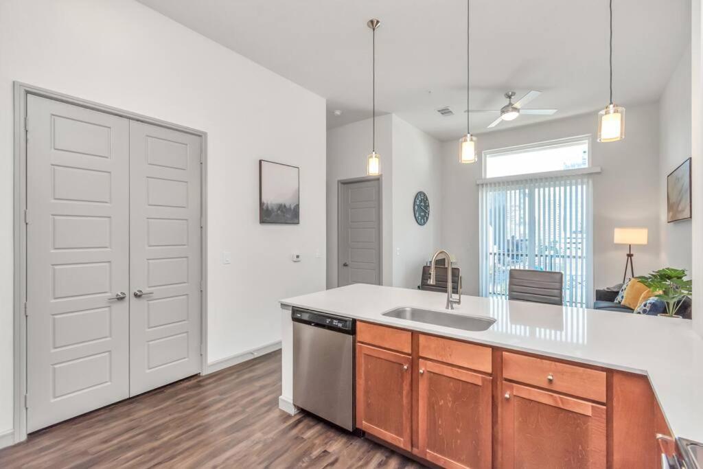 U3 Penthouse Houstonw Car Astros W Skyline-View Apartamento Exterior foto